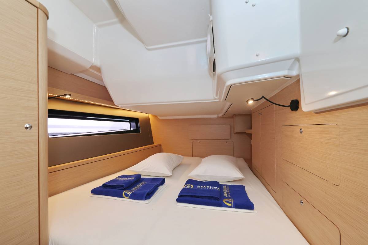Dufour 48, Ocean Rose | Yacht Charter Croatia
