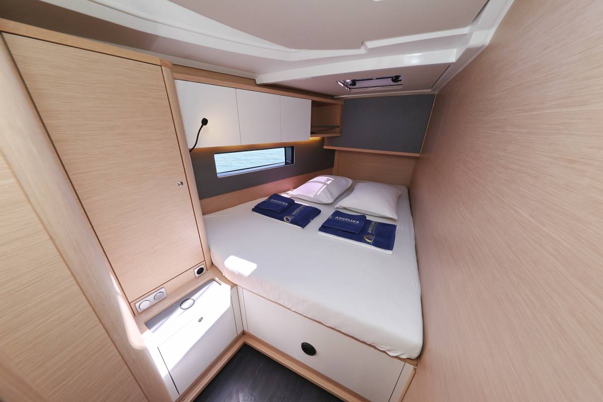 Dufour 48, Ocean Rose | Yacht Charter Croatia