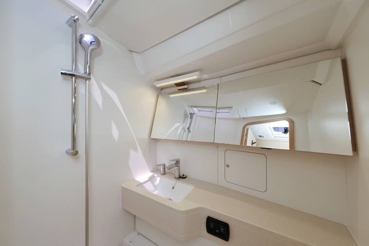 Dufour 48, Ocean Rose | Yacht Charter Croatia