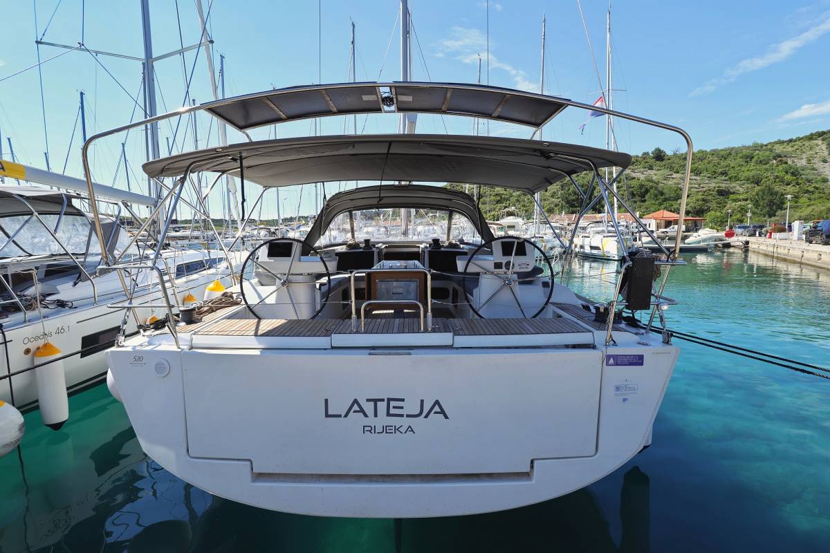 Dufour 520 GL, Lateja | Yacht Charter Croatia