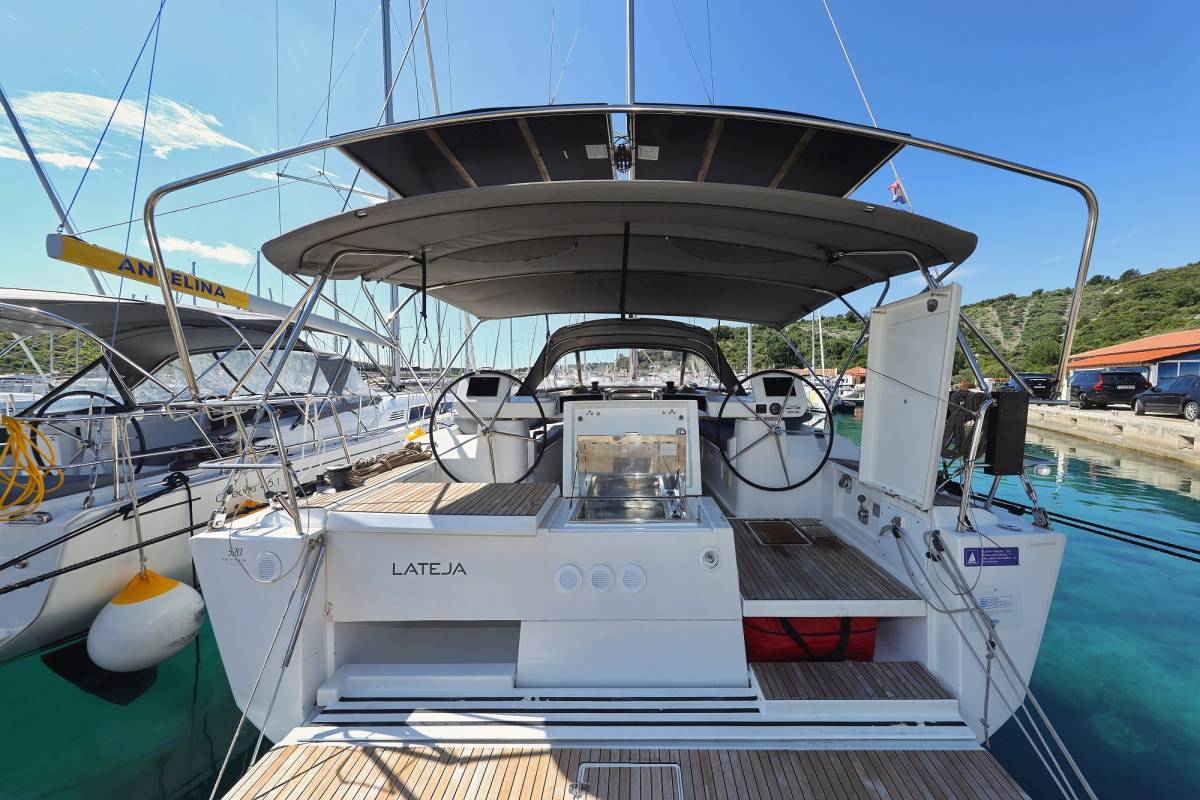 Dufour 520 GL, Lateja | Yacht Charter Croatia