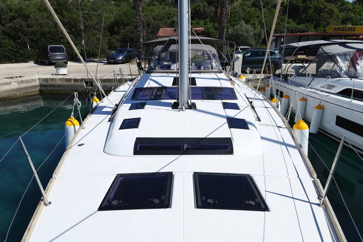 Dufour 520 GL, Lateja | Yacht Charter Croatia