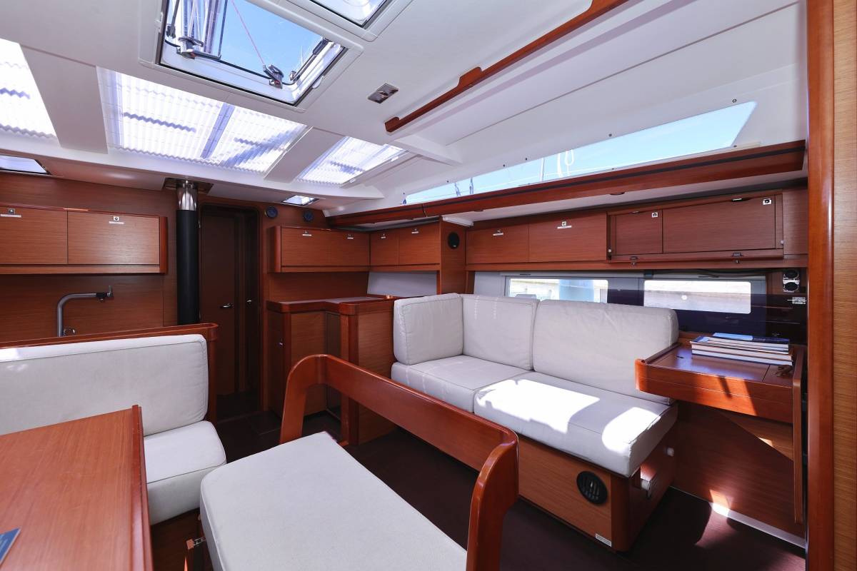 Dufour 520 GL, Lateja | Yacht Charter Croatia