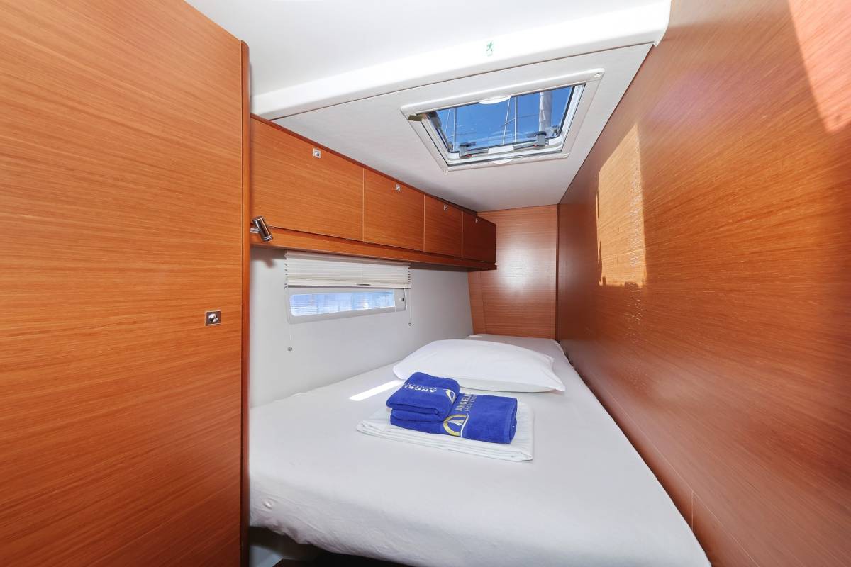 Dufour 520 GL, Lateja | Yacht Charter Croatia