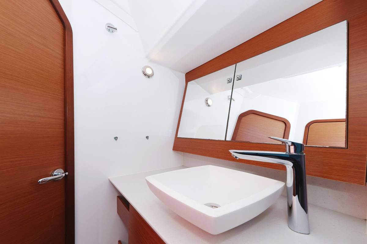 Dufour 520 GL, Lateja | Yacht Charter Croatia