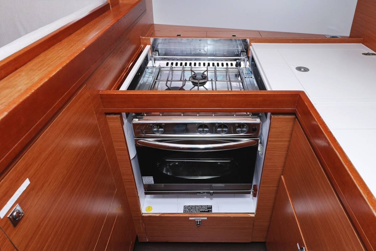Dufour 520 GL, Lateja | Yacht Charter Croatia
