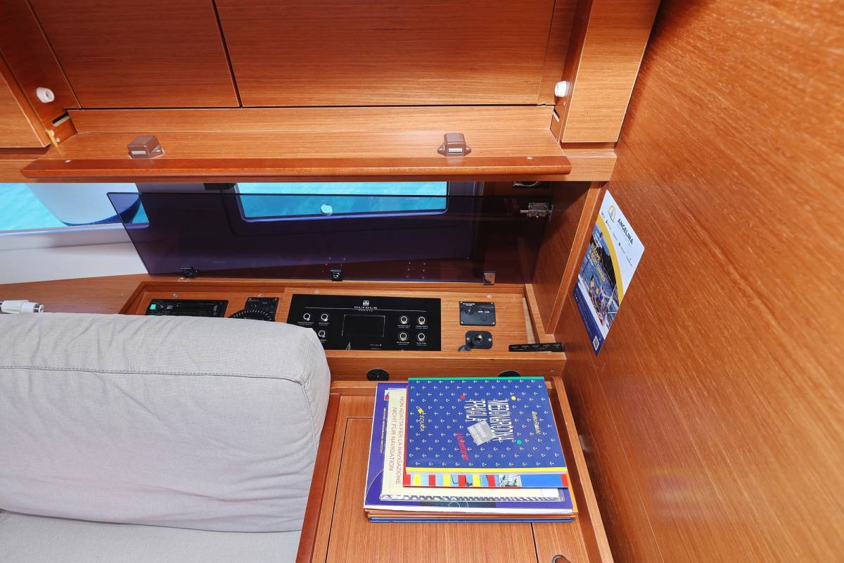 Dufour 520 GL, Lateja | Yacht Charter Croatia
