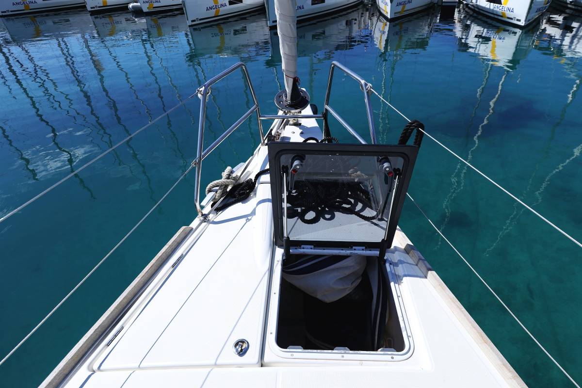Dufour 520 GL, Lateja | Yacht Charter Croatia