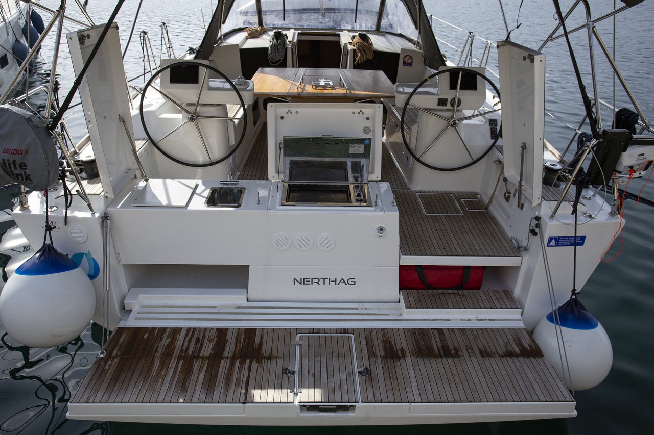 Dufour 520 GL, Nerthag | Yacht Charter Croatia