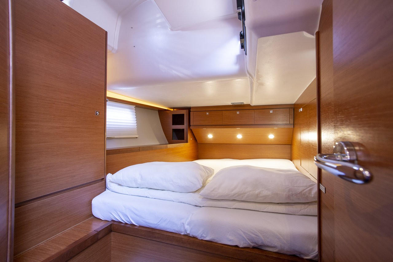Dufour 520 GL, Nerthag | Yacht Charter Croatia