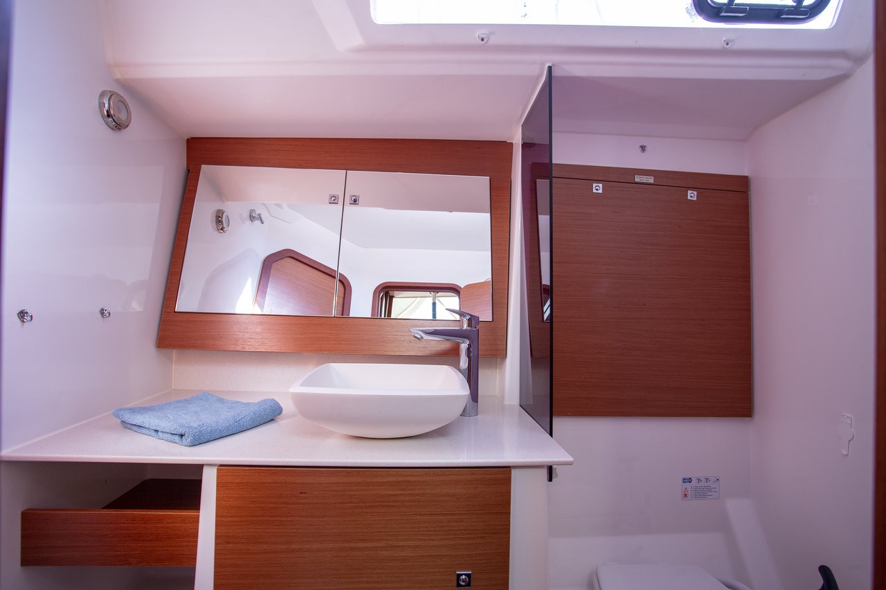 Dufour 520 GL, Nerthag | Yacht Charter Croatia