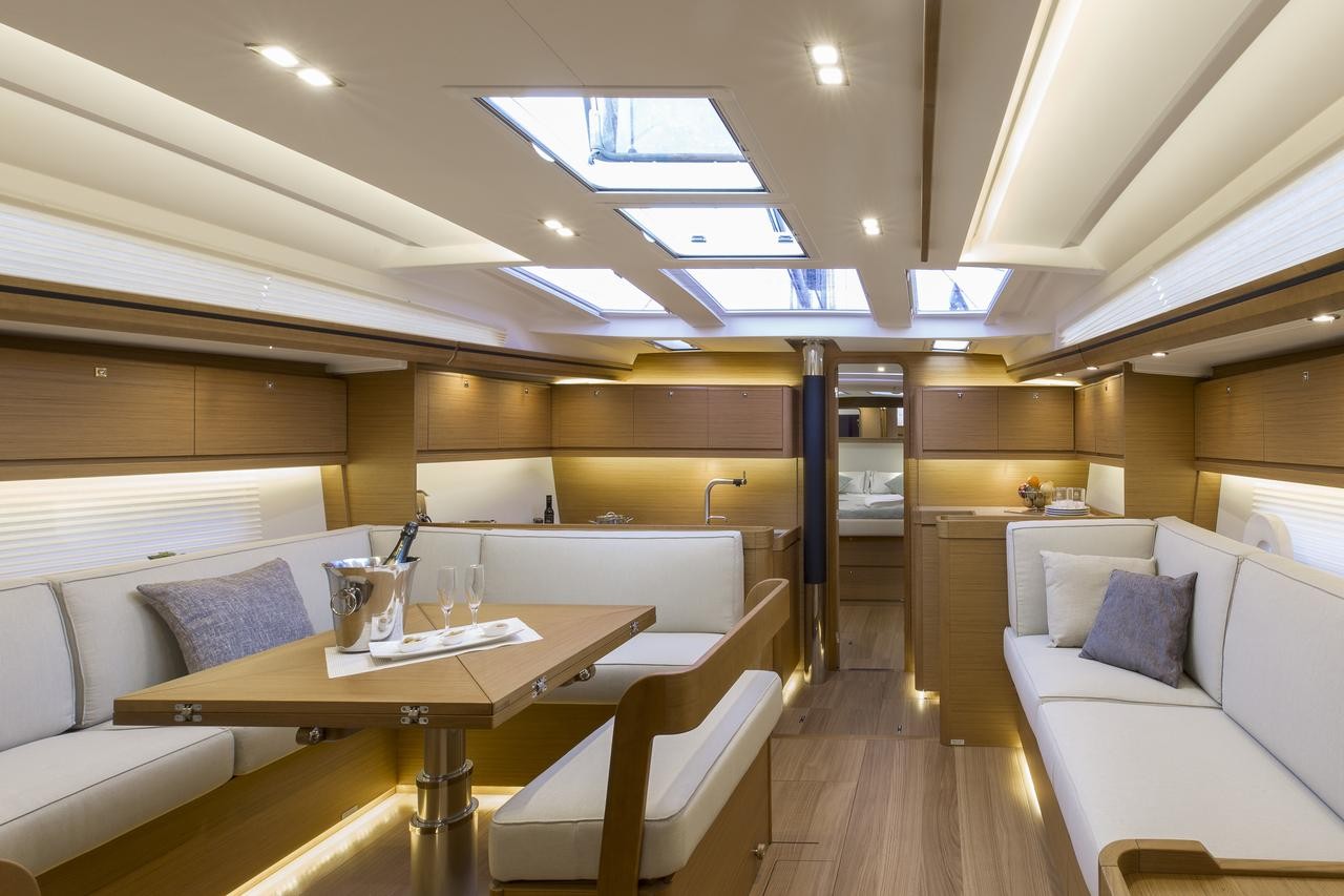 Dufour 520 GL, Notus | Yacht Charter Croatia