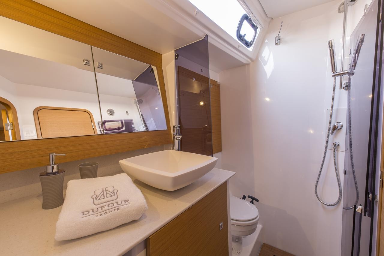 Dufour 520 GL, Notus | Yacht Charter Croatia