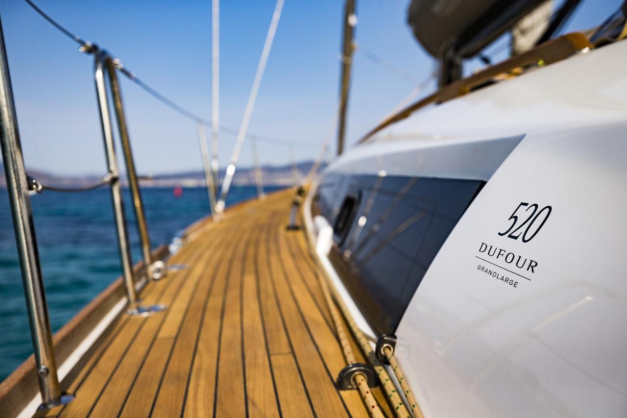 Dufour 520 GL, Eurus | Noleggio di Yacht Croazia
