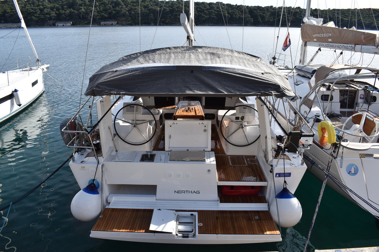 Dufour 520 GL, Nerthag | Yacht Charter Croatia