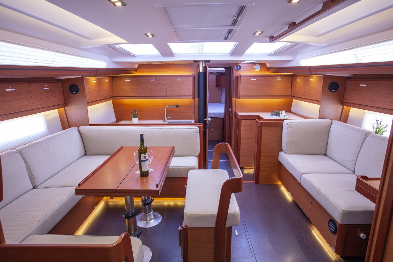 Dufour 520 GL, Nerthag | Yacht Charter Croatia