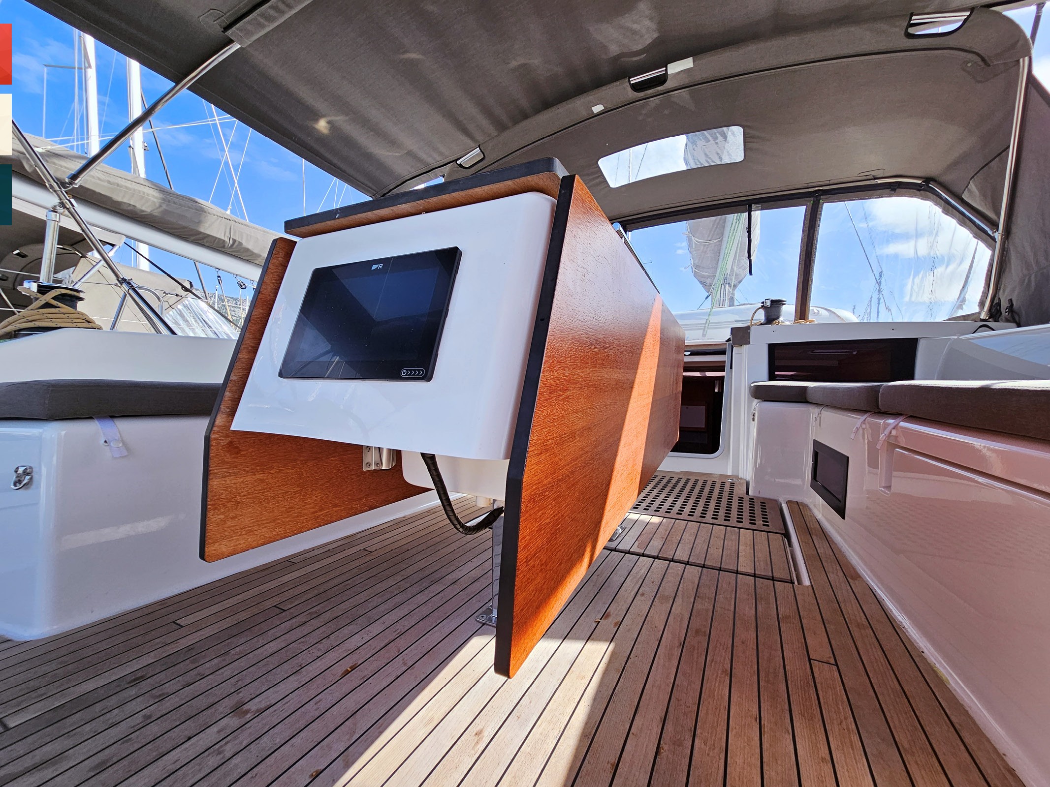 Dufour 530, Rondo | Yacht Charter Croatia