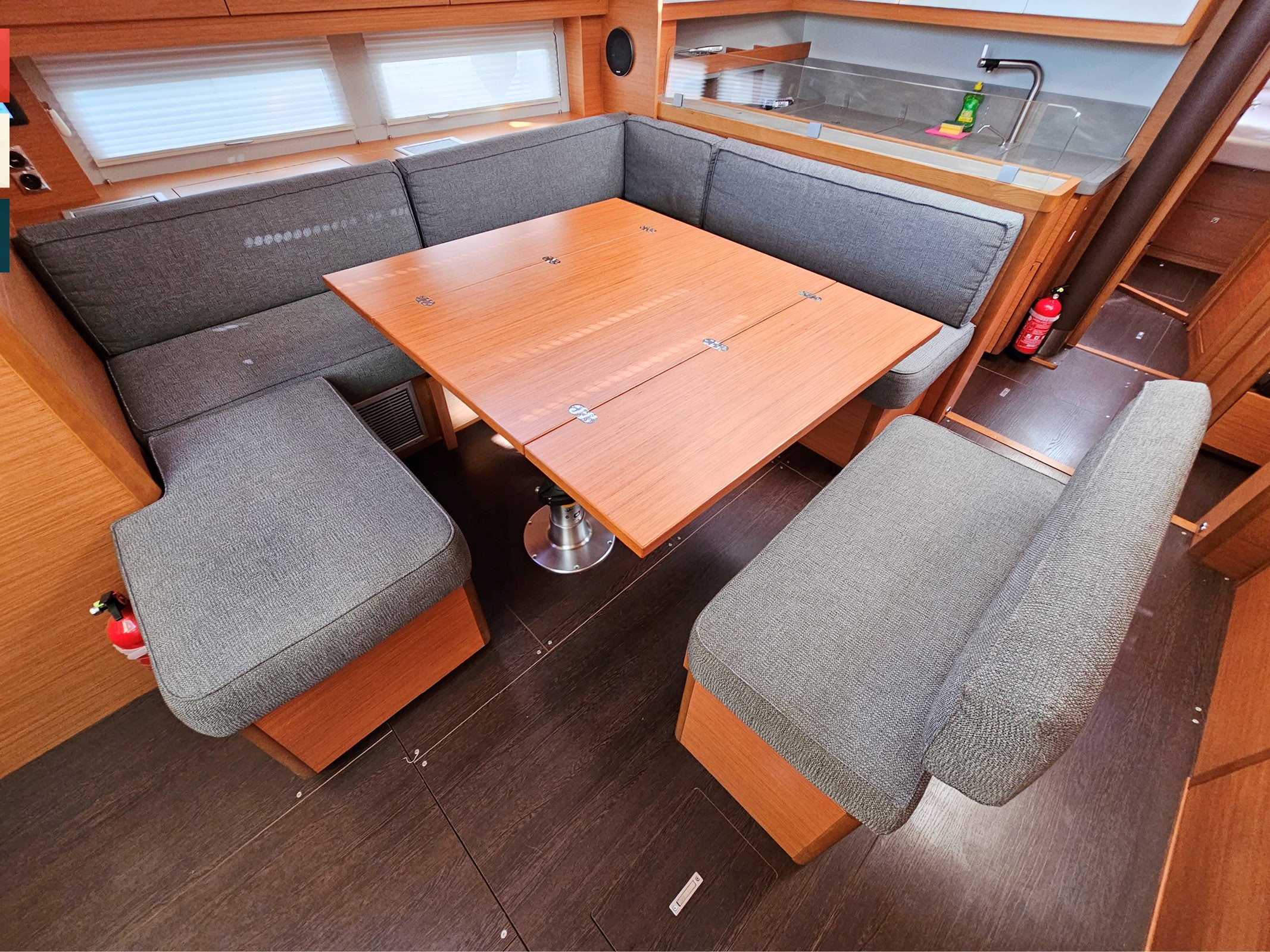 Dufour 530, Rondo | Yacht Charter Croatia