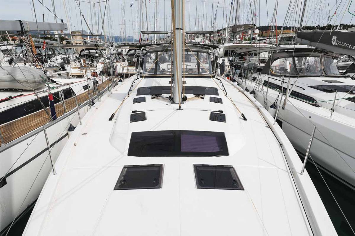 Dufour 530, Musca | Yacht Charter Croatia