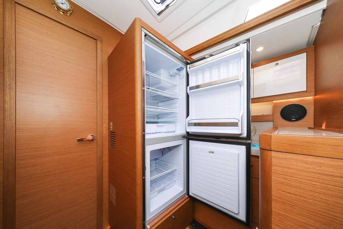 Dufour 530, Musca | Yacht Charter Croatia