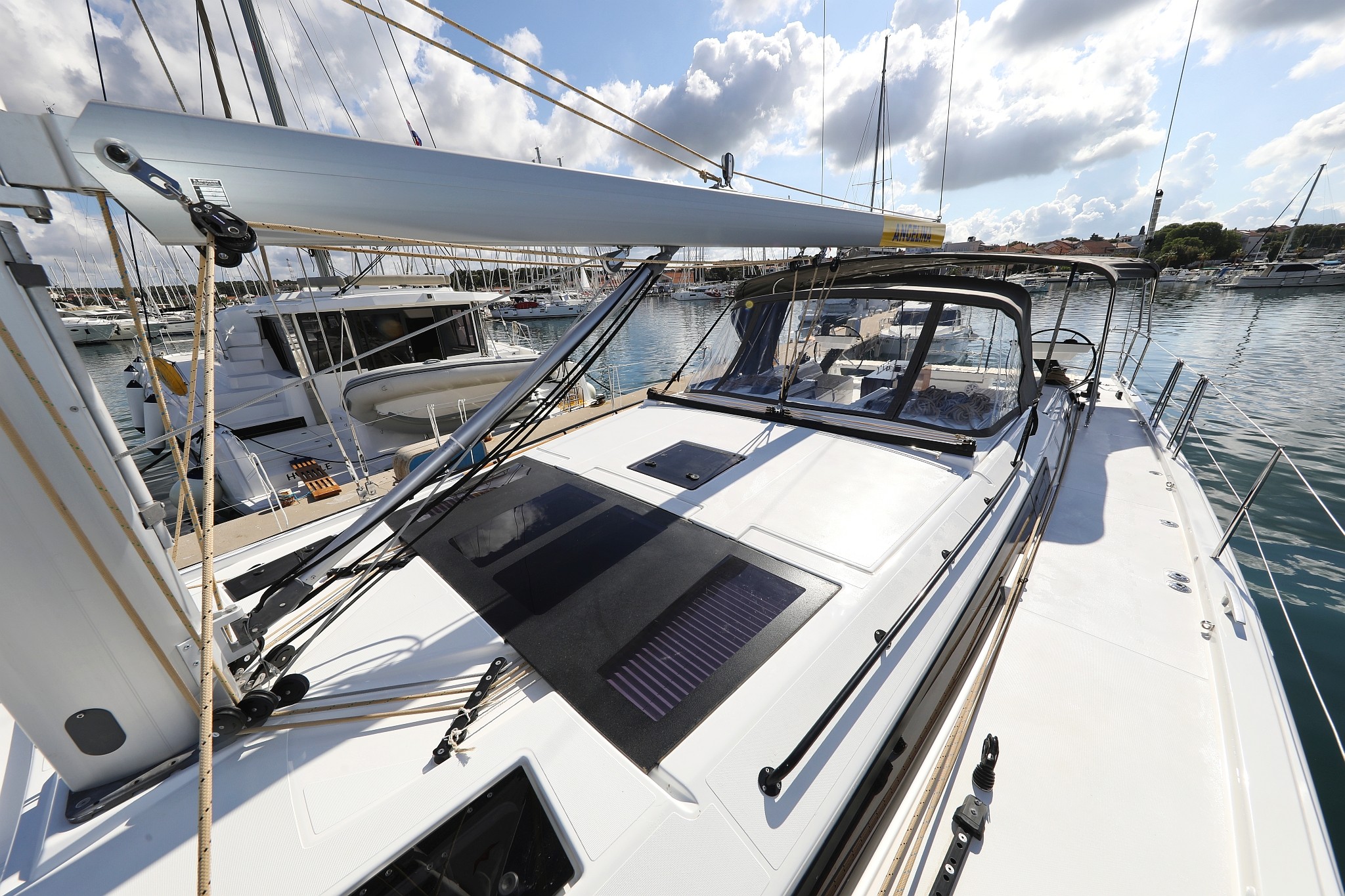 Dufour 530, Blue Therapy | Yacht Charter Croatia
