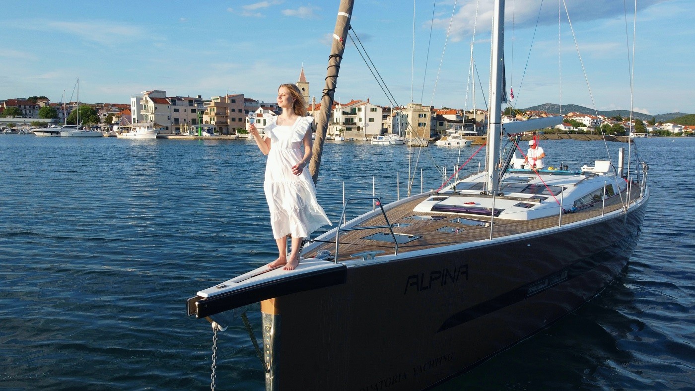 Dufour 56 Exclusive, Alpina | Yacht Charter Croatia