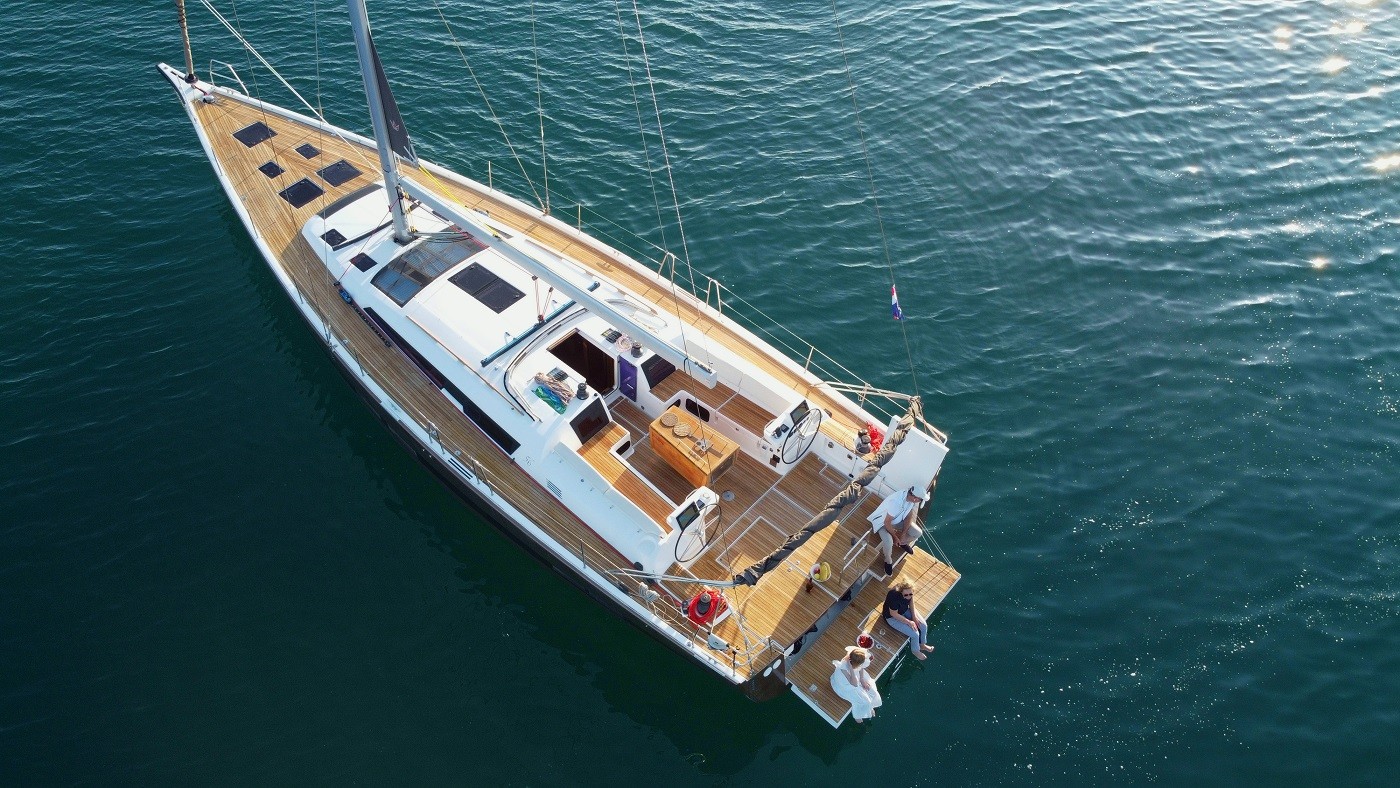 Dufour 56 Exclusive, Alpina | Yacht Charter Croatia