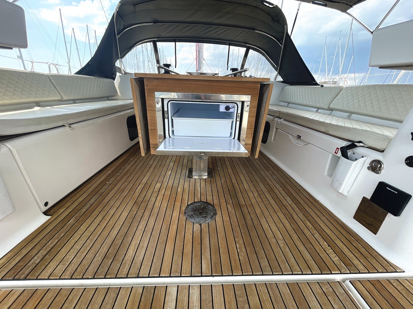 Dufour 56 Exclusive, Alpina | Yacht Charter Croatia