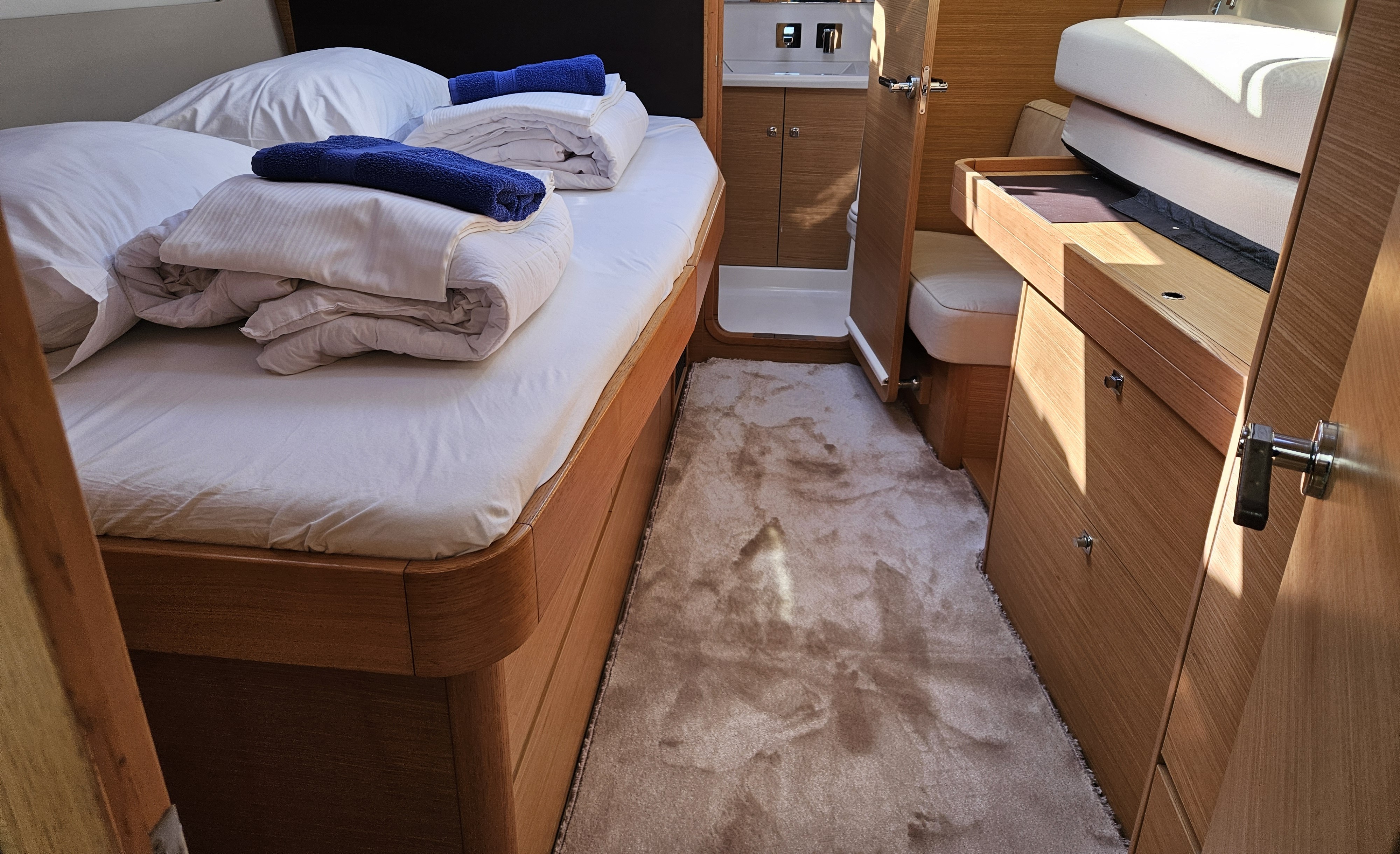 Dufour 56 Exclusive, Alpina | Yacht Charter Croatia