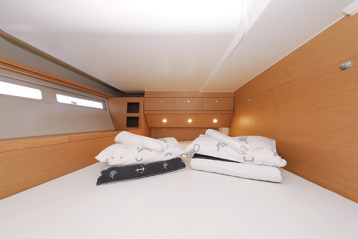 Dufour 56 Exclusive, Amalia | Yacht Charter Croatia