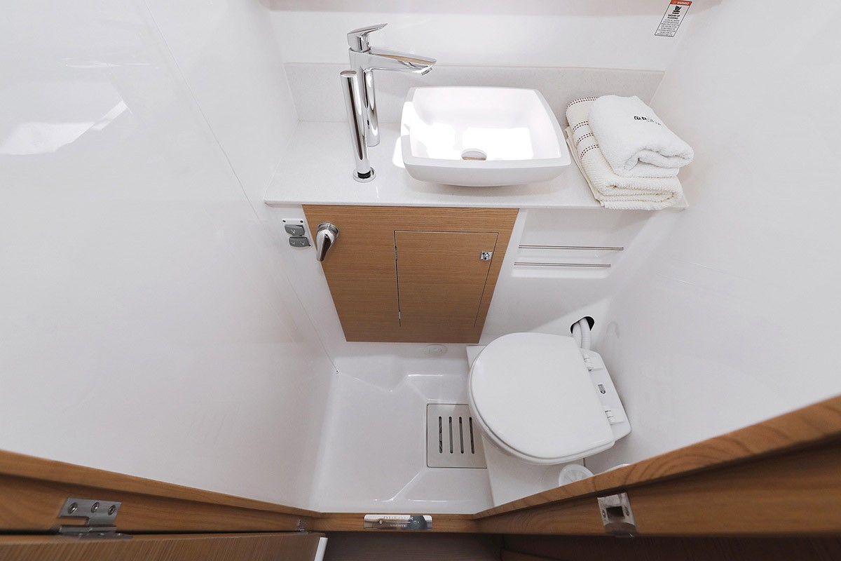 Dufour 56 Exclusive, Amalia | Yacht Charter Croatia