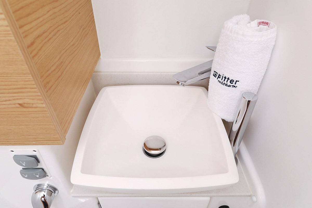 Dufour 56 Exclusive, Amalia | Yacht Charter Croatia