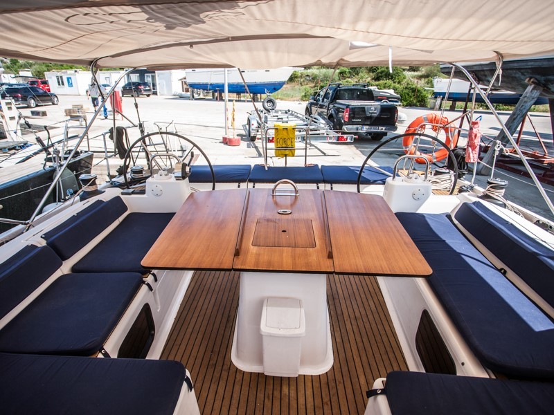 Dufour 560 GL, Petrovich | Yacht Charter Croatia