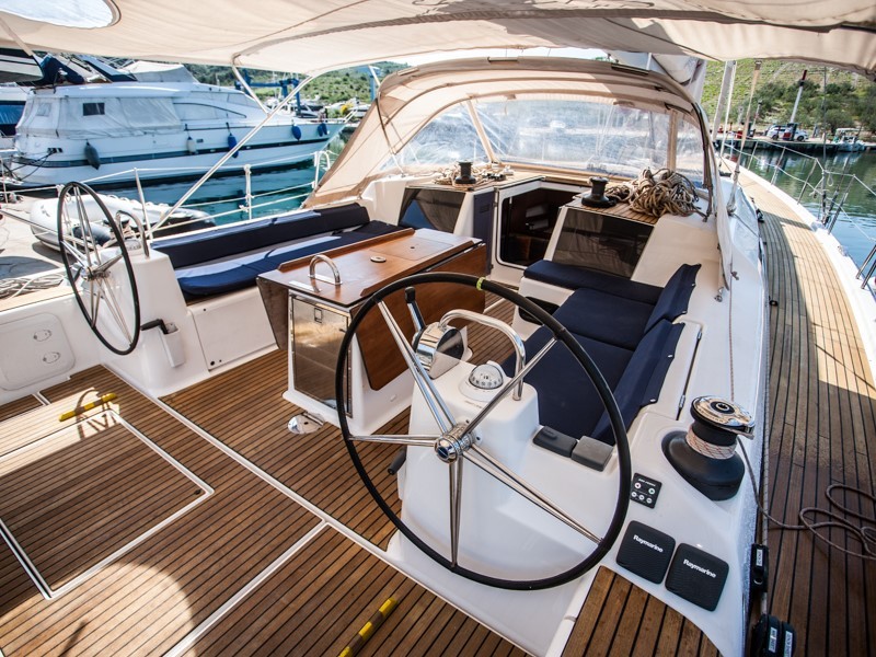 Dufour 560 GL, Petrovich | Yacht Charter Croatia