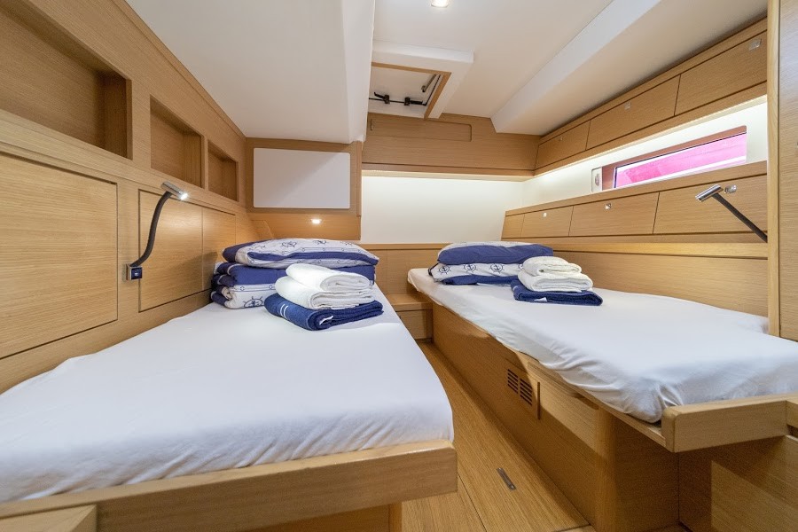 Dufour Exclusive 63, Bahia Feliz V | Yacht Charter Croatia