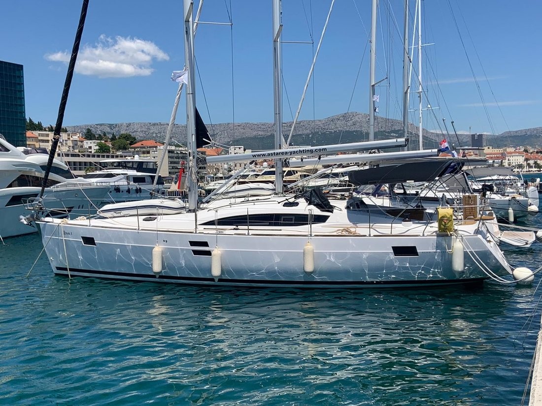 Elan 444 Impression, Živa | Yacht Charter Croatia