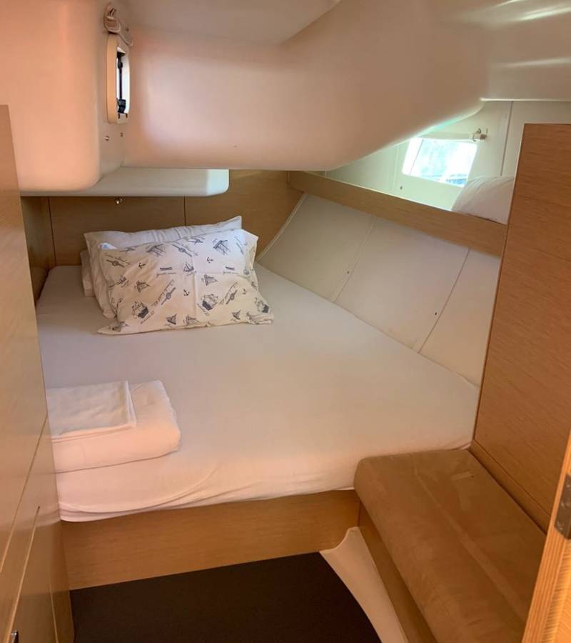 Elan 444 Impression, Živa | Yacht Charter Croatia