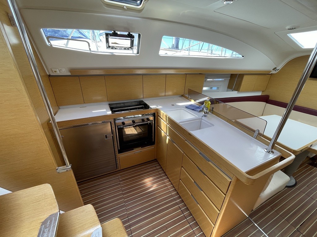 Elan 444 Impression, Sagitta | Yacht Charter Croatia