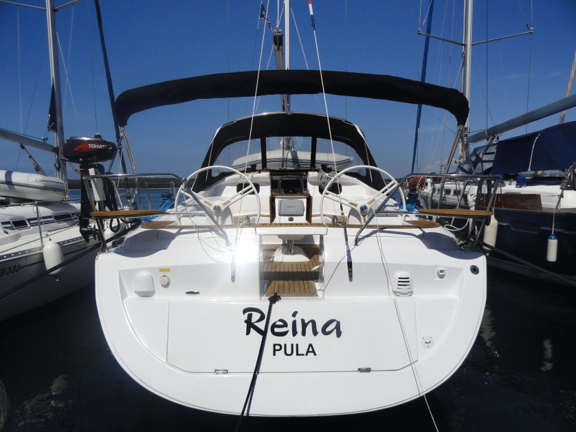 Elan 444 Impression, Reina | Yacht Charter Croatia
