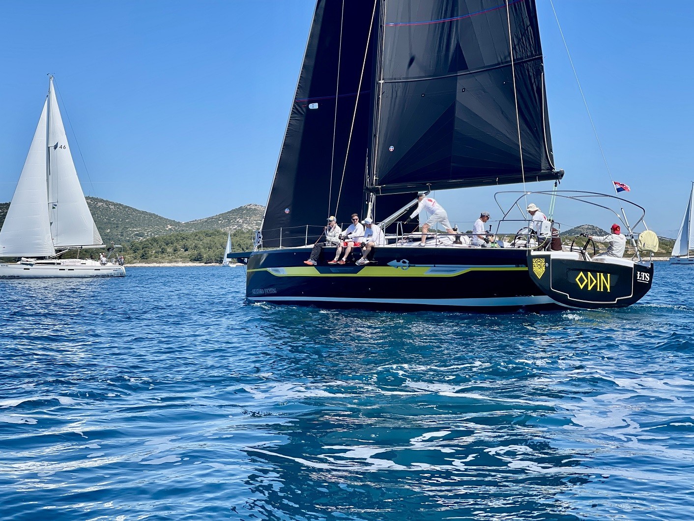 Elan E6, Odin | Yacht Charter Croatia