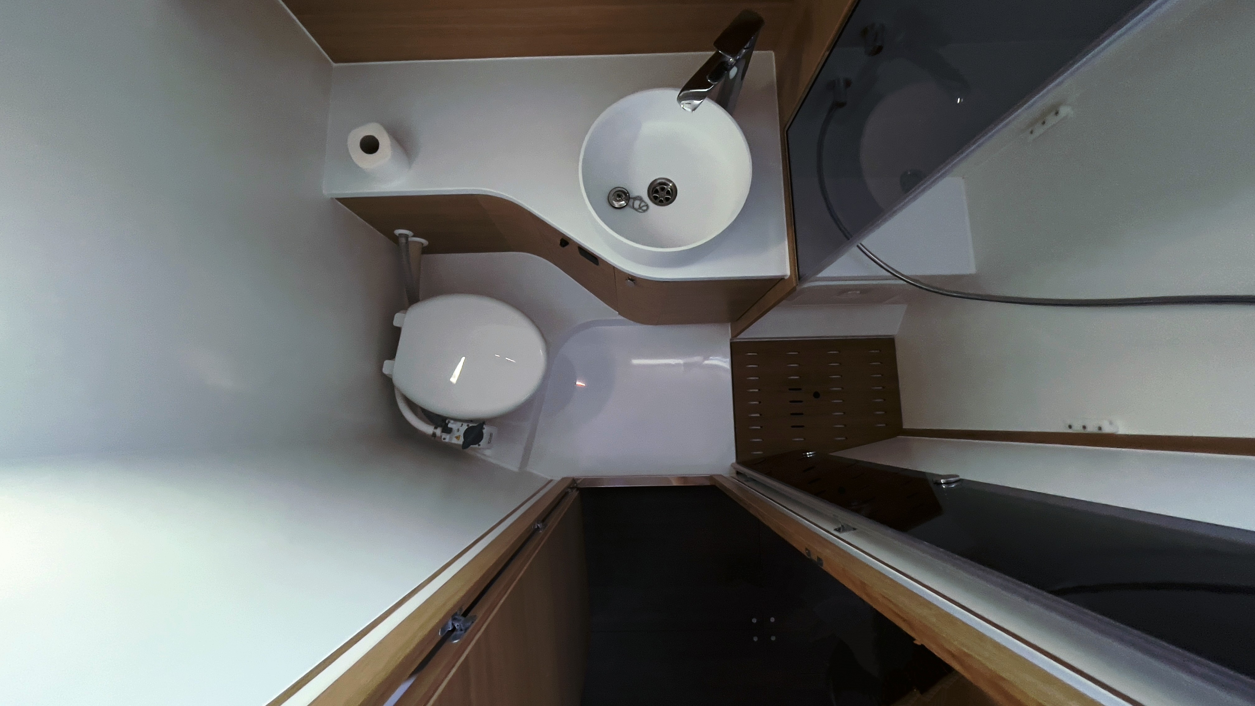 Elan E6, Odin | Yachtcharter Kroatien