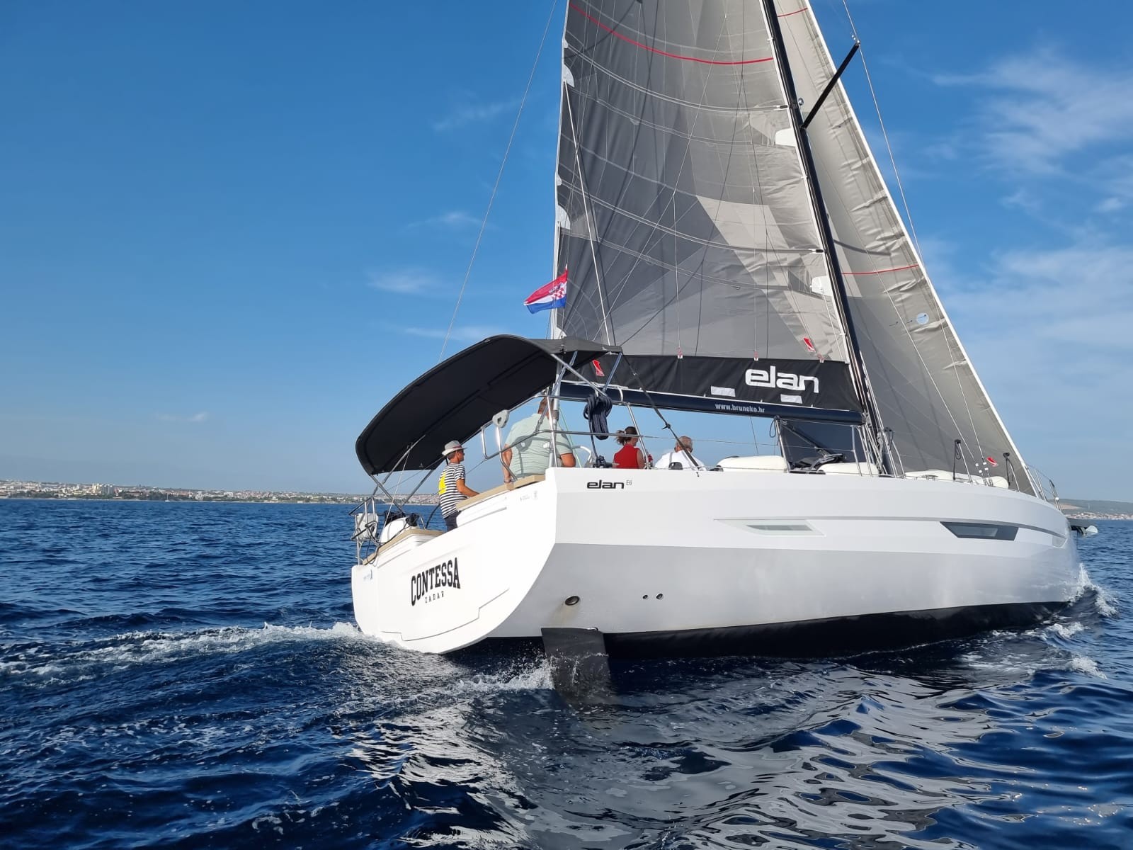 Elan E6, Contessa | Yacht Charter Croatia