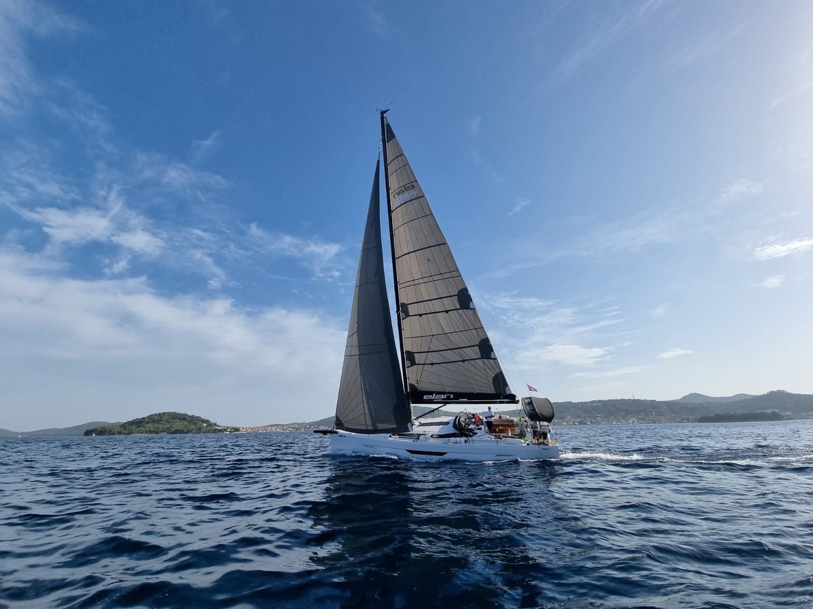 Elan E6, Contessa | Yacht Charter Croatia
