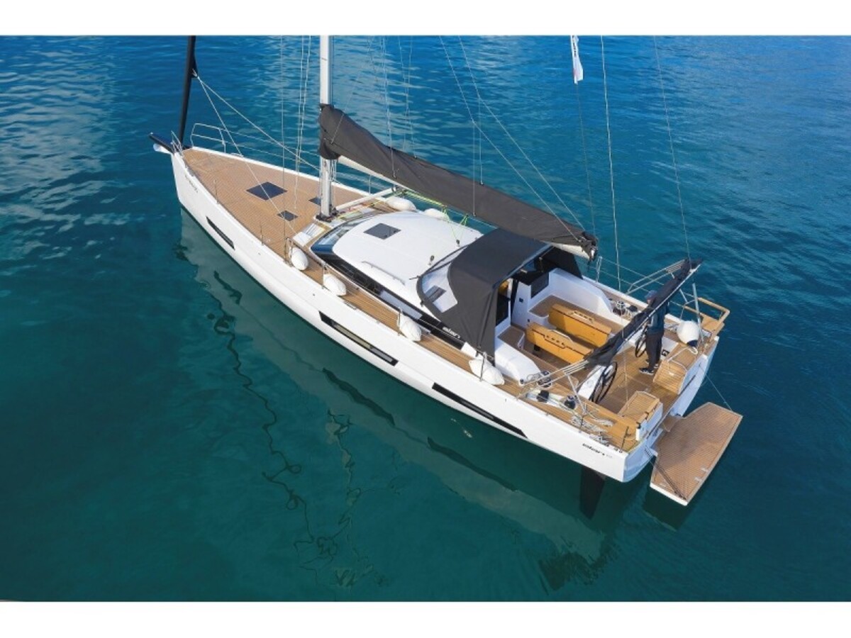 Elan GT6, Revolution | Yacht Charter Croatia