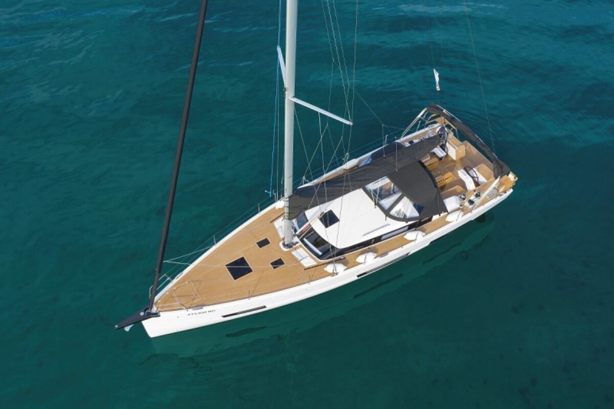 Elan GT6, Revolution | Yacht Charter Croatia