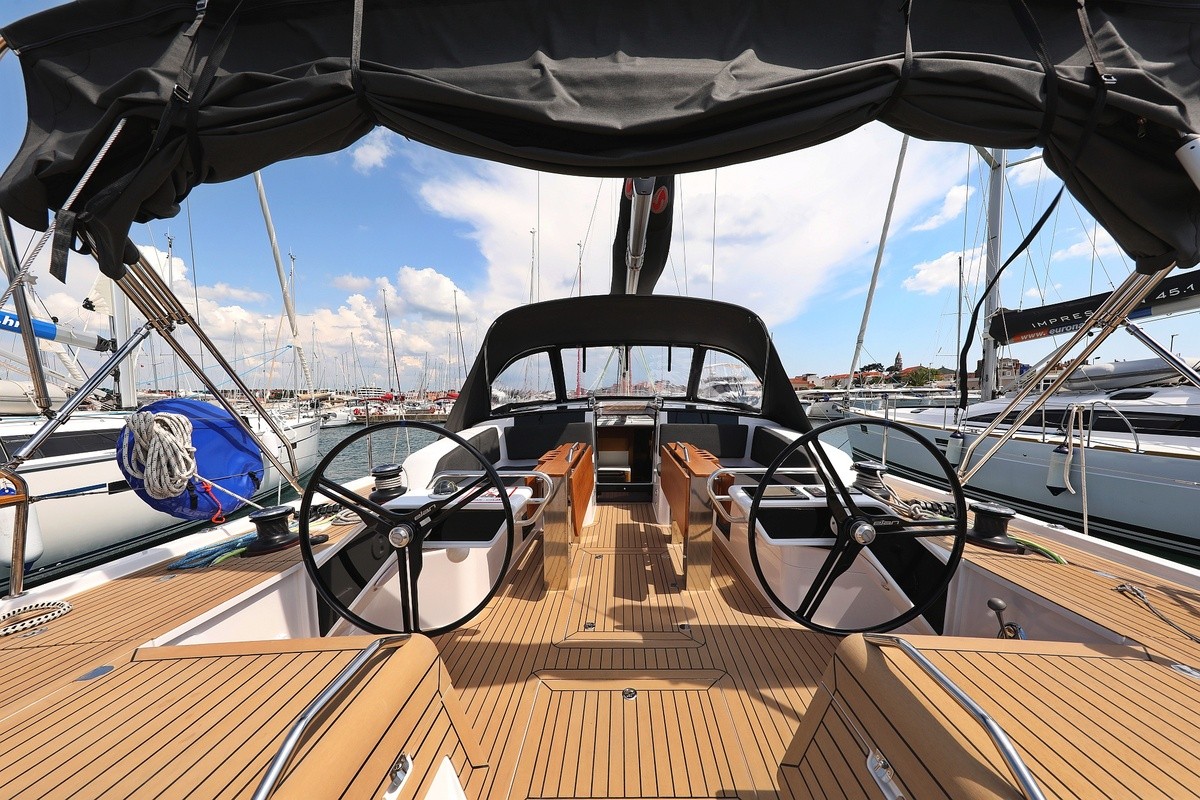 Elan GT6, Revolution | Yacht Charter Croatia