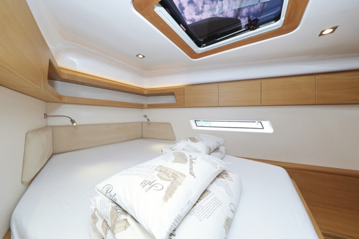 Elan GT6, Revolution | Yacht Charter Croatia