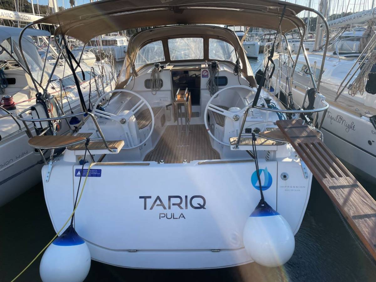 Elan Impression 40, Tariq | Noleggio di Yacht Croazia