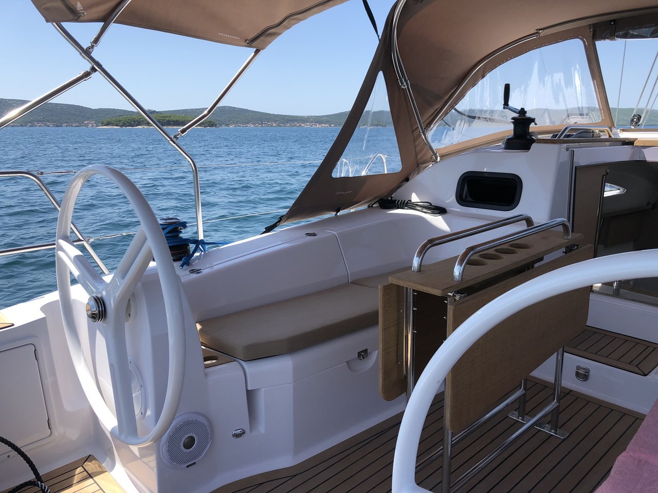 Elan Impression 40, Pasithea | Yachtcharter Kroatien