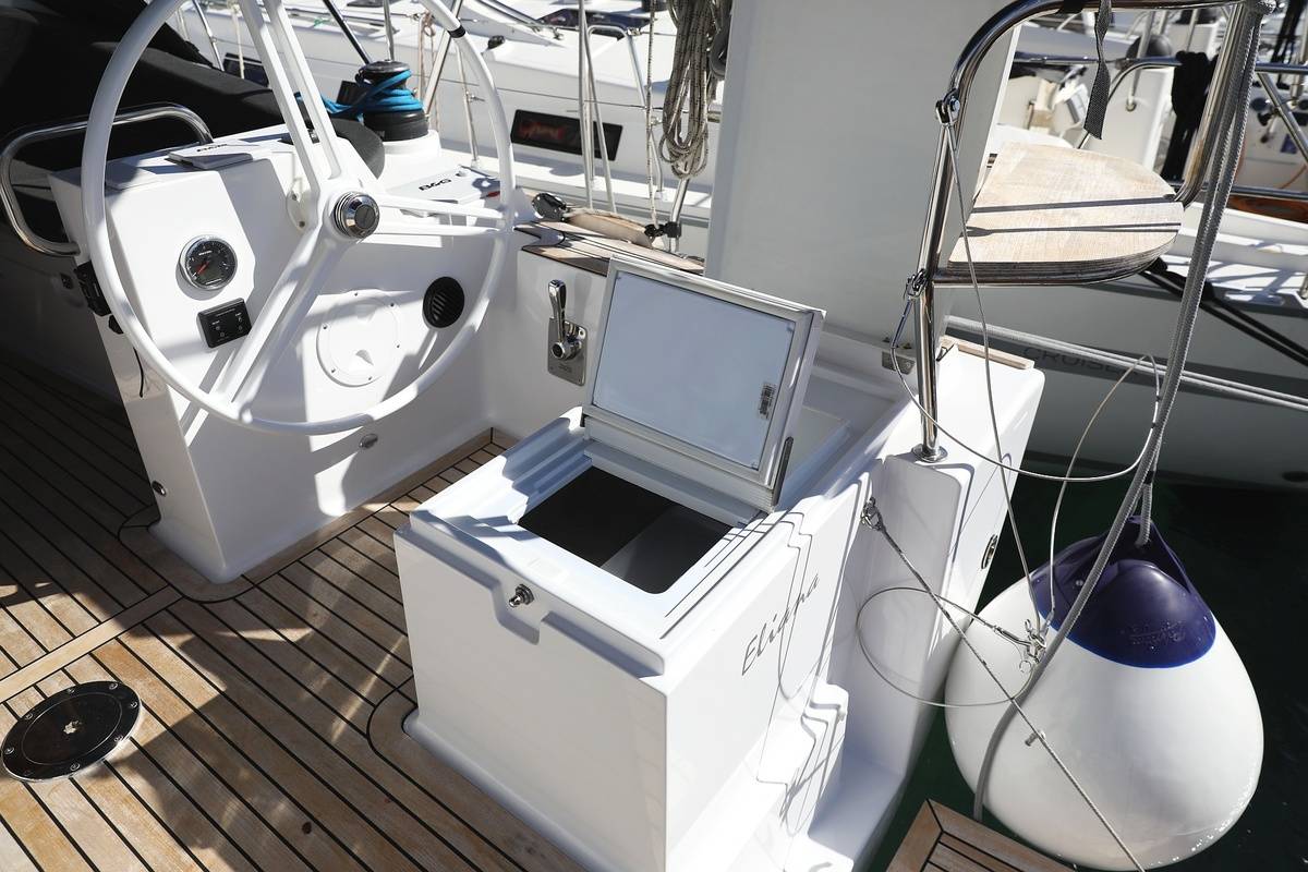 Elan Impression 40.1, Eliana | Yacht Charter Croatia